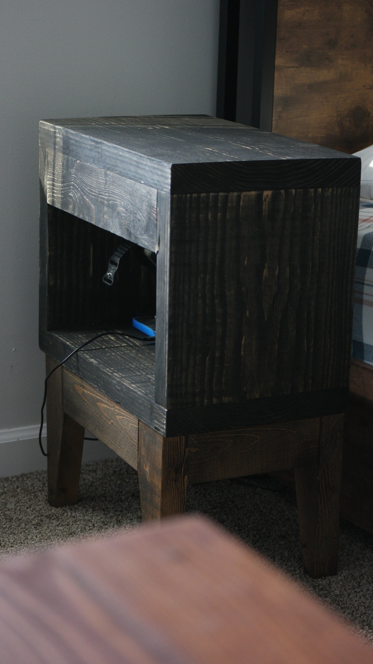 Rustic & Modern Nightstand With Drawer (Tapered Legs)
